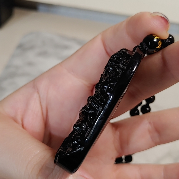 Obsidian Dragon Necklace - Picture 5 of 5